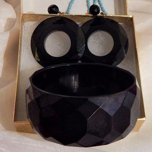 C.1930’s, Art Deco, Faceted Black BAKELITE Hoop Earrings & Bangle Bracelet